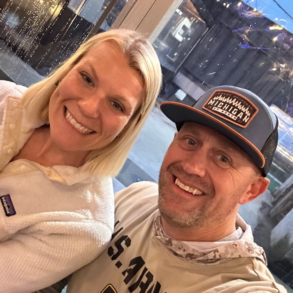 LIVE SHOW Listing - KRISTA is LIVE! Come share, shop & hang! - Picture 4 of 12